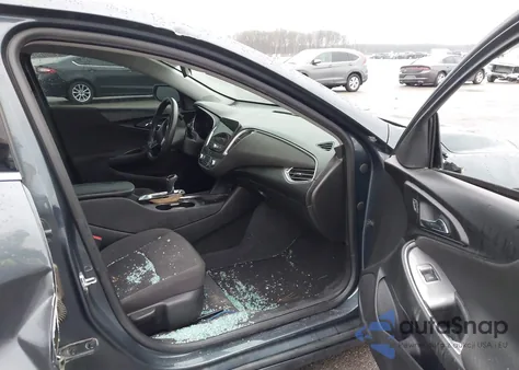 2019 Chevrolet Malibu Lt from USA, damaged, VIN 1G1ZD5ST4KF134079